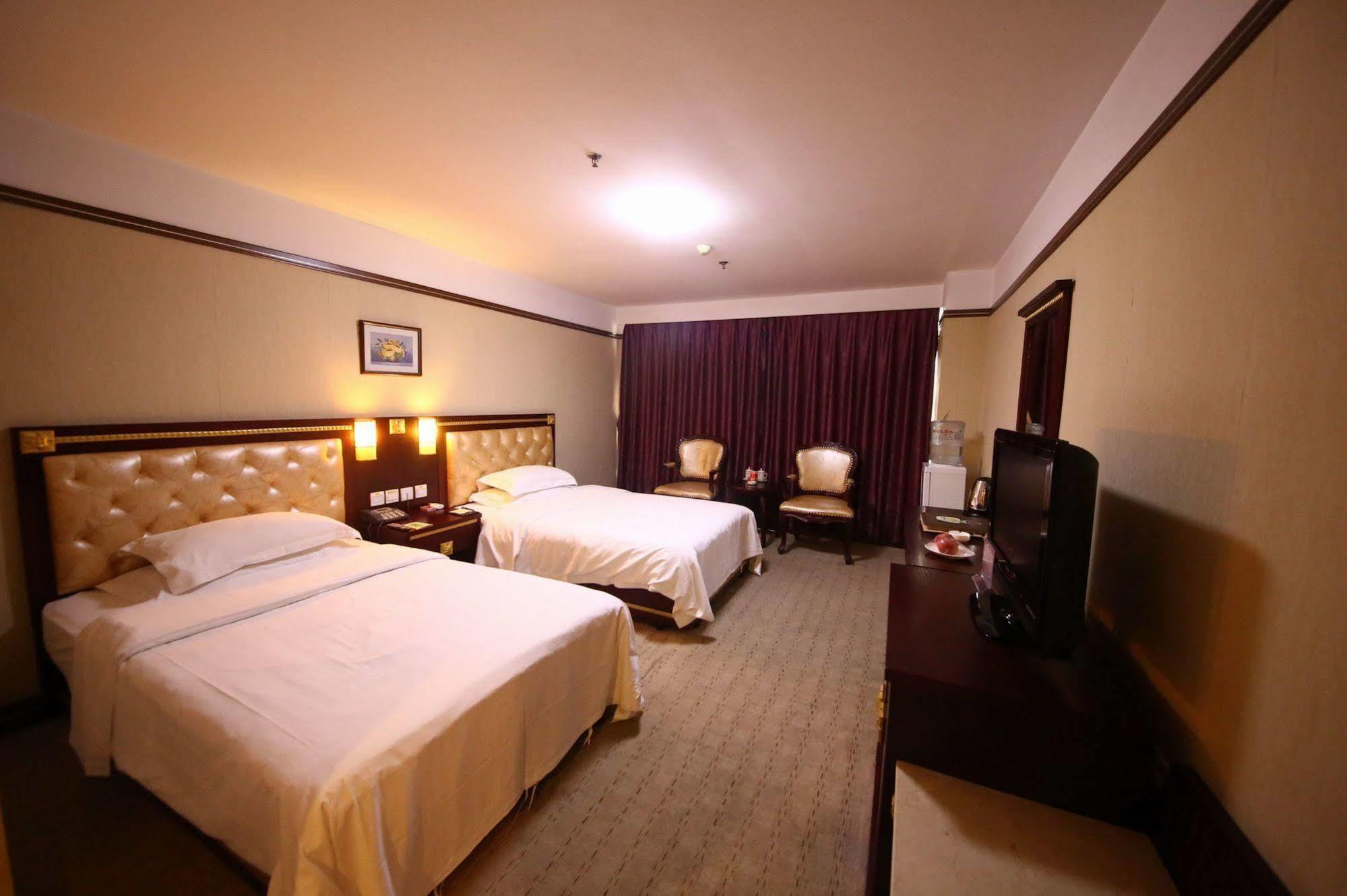Yantai Asia Hotel Exterior photo