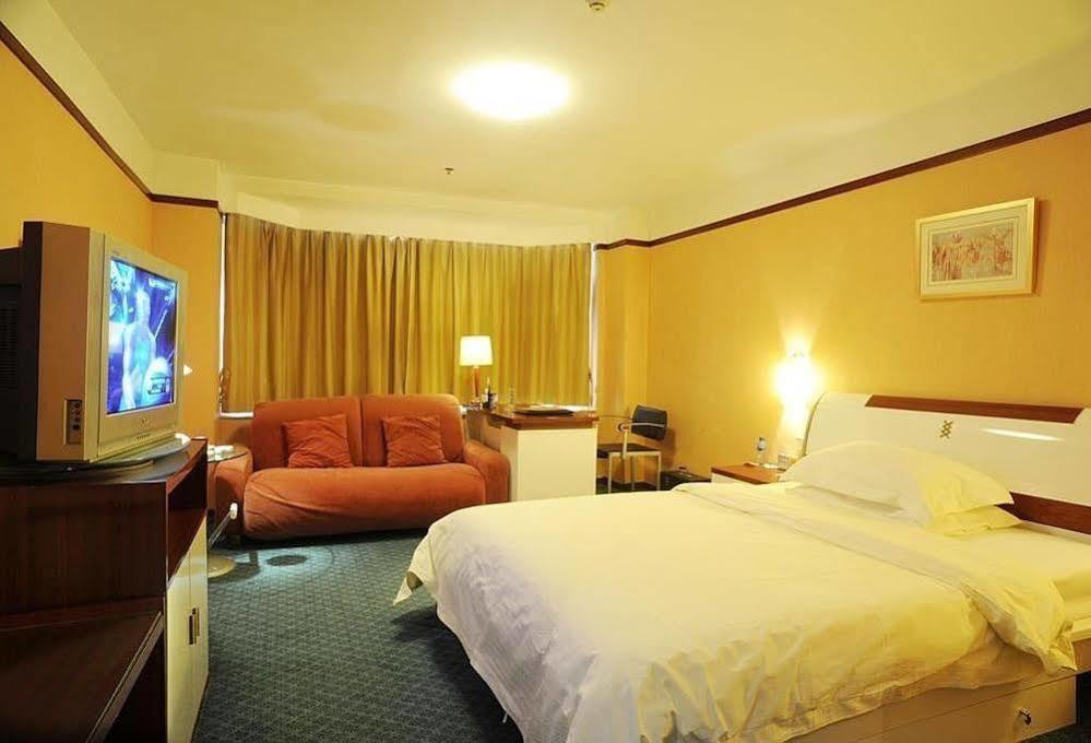 Yantai Asia Hotel Exterior photo