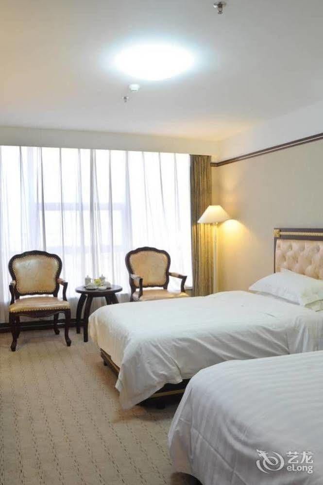 Yantai Asia Hotel Exterior photo