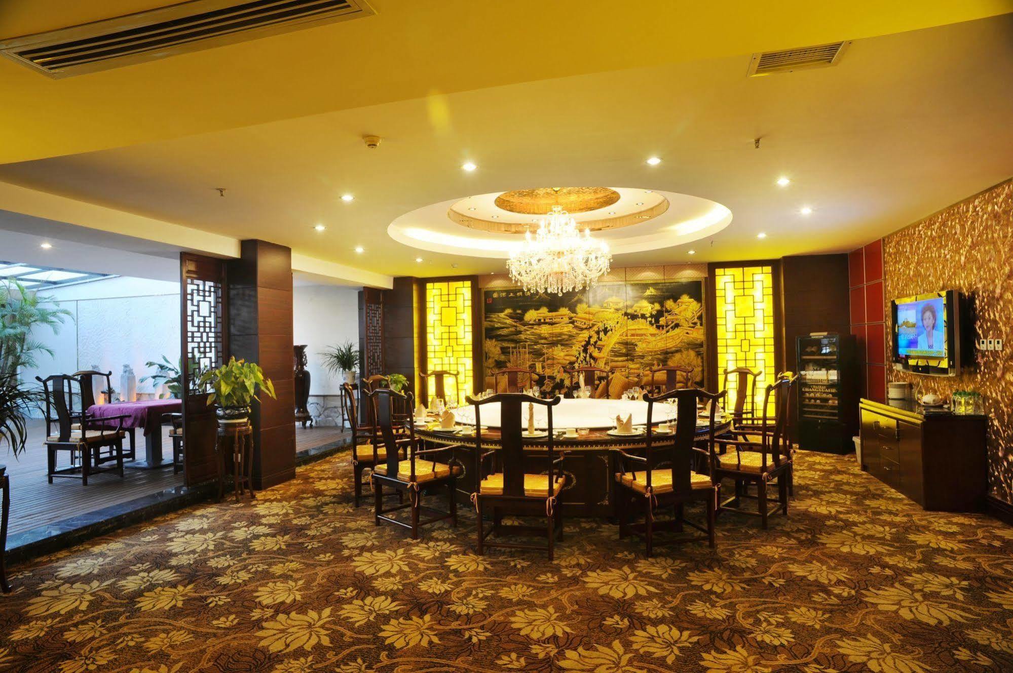 Yantai Asia Hotel Exterior photo