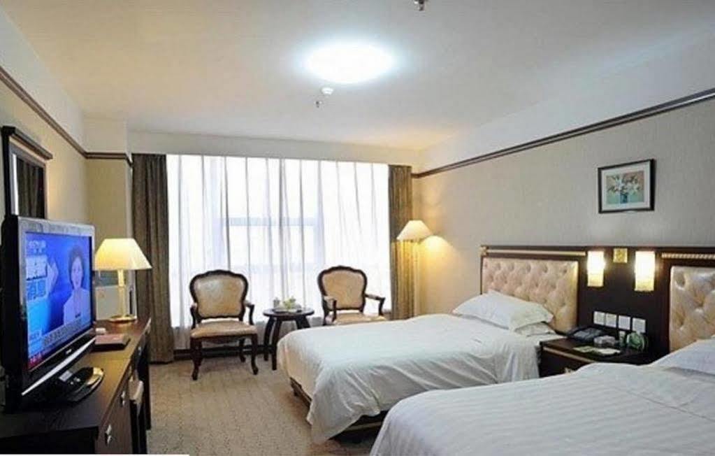 Yantai Asia Hotel Exterior photo